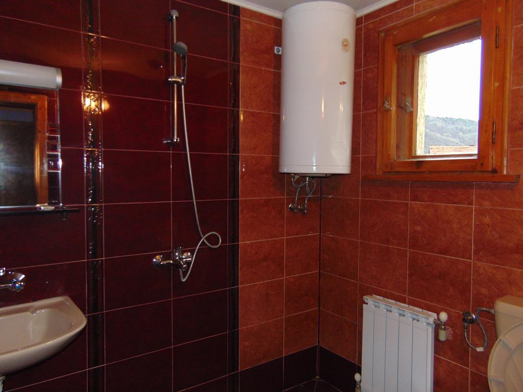 Guest House Diva Reka Beli Iskar Exteriör bild